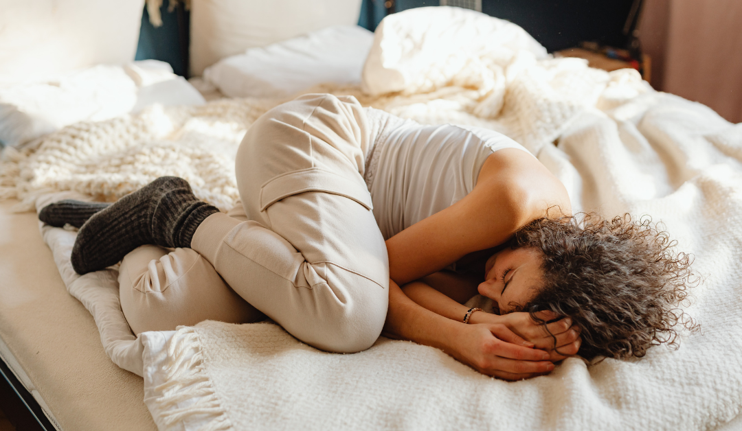 Progesterone Deficiency Symptoms: 10 Warning Signs You Shouldn’t Ignore